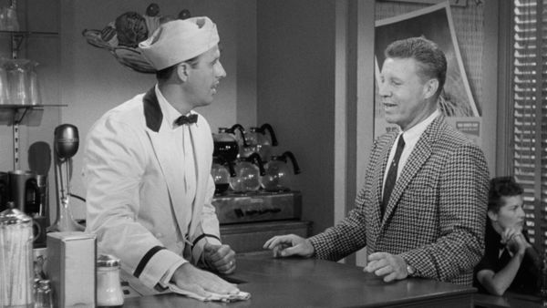 The Adventures of Ozzie and Harriet - A Man Without A Family