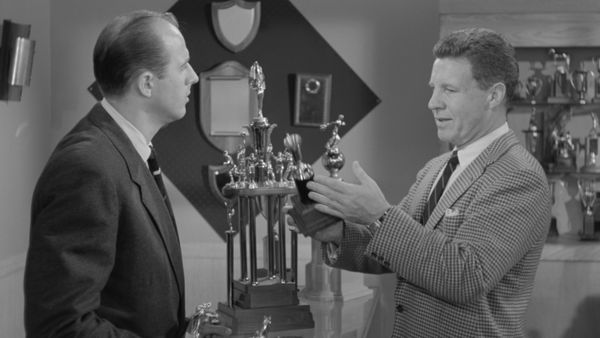 The Adventures of Ozzie and Harriet - The Trophy