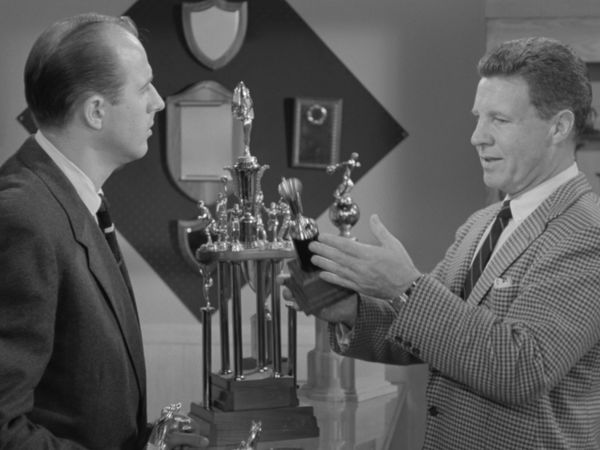 The Adventures of Ozzie and Harriet - The Trophy
