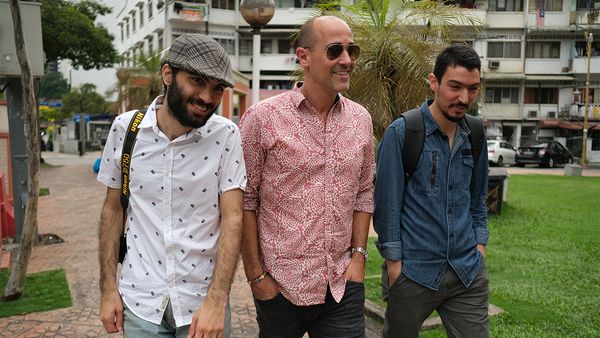 David Rocco's Dolce Southeast Asia ES - Being a Refugee