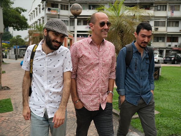 David Rocco's Dolce Southeast Asia ES - Being a Refugee