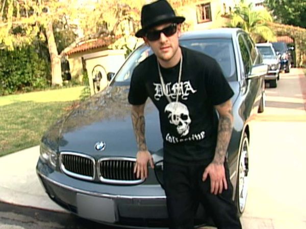 MTV Cribs SV - Joel Madden, Teddy Geiger, Osi Umenyiora