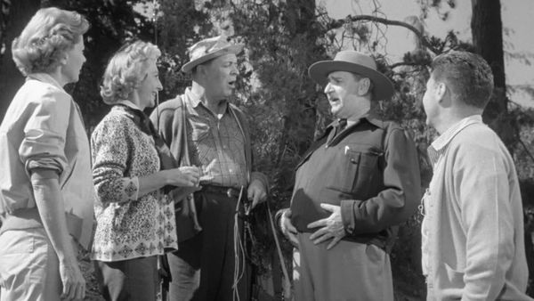 The Adventures of Ozzie and Harriet - The Forgotten Promise