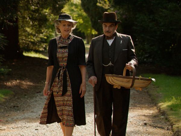 Agatha Christie: Poirot ES - Agatha Christie: Poirot. El templete de Nasse-House