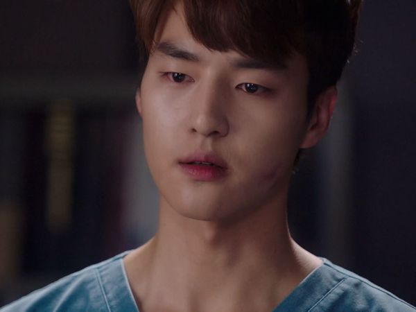 Dr. Romantic ES - Dr. Romántico EP15