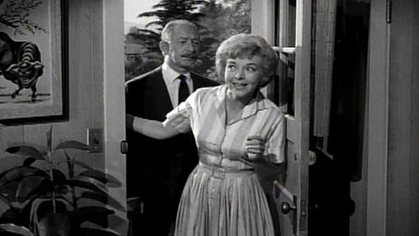 My Favorite Martian - Uncle Martin and the Identified Flying Object