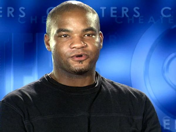 Cheaters (30') - Episode 6