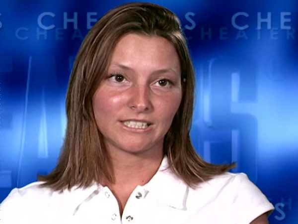 Cheaters (30') - Episode 23