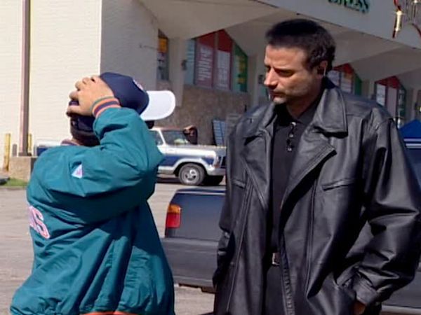 Cheaters (30') - Episode 14