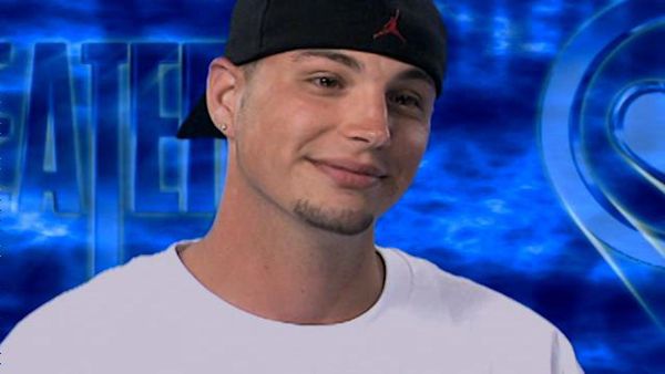 Cheaters (30') - Episode 32