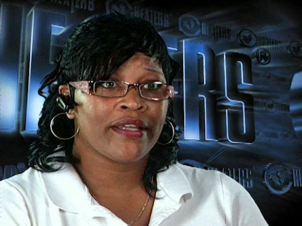 Cheaters (30') - Episode 14