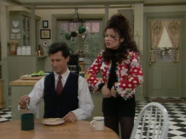 The Nanny - Your Feets Too Big