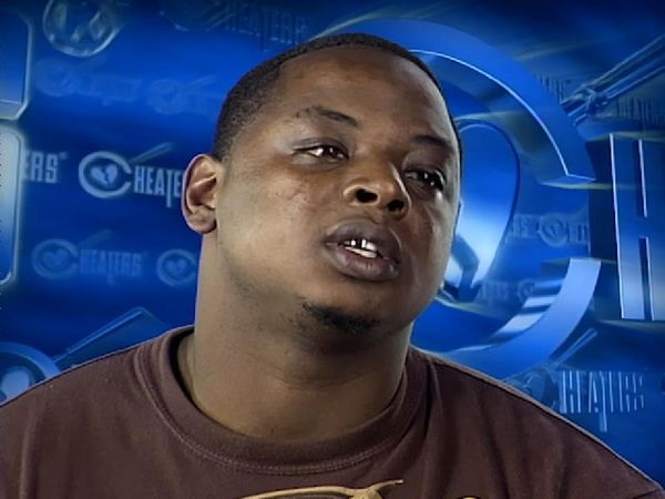 Cheaters (30') - Episode 5