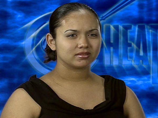 Cheaters (30') - Episode 7