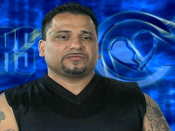 Cheaters (30') - Episode 11