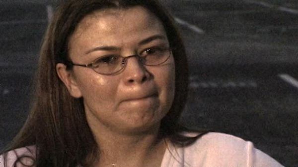 Cheaters (30') - Episode 22
