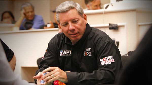 World Poker Tour - Bay 101 Shooting Star 2011 - Part 1