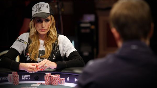 World Poker Tour - 5 Diamond World Poker Classic 2011 - Part 2