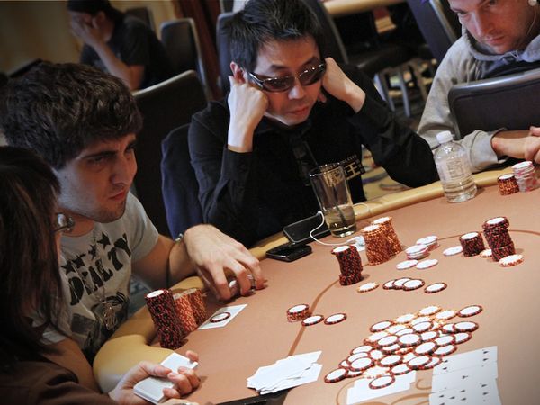World Poker Tour - 5 Diamond World Poker Classic 2011 - Part 1