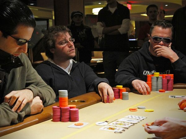 World Poker Tour - Hollywood Poker Open 2011 - Part 2