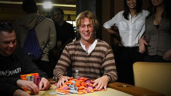 World Poker Tour - Hollywood Poker Open 2011 - Part 1