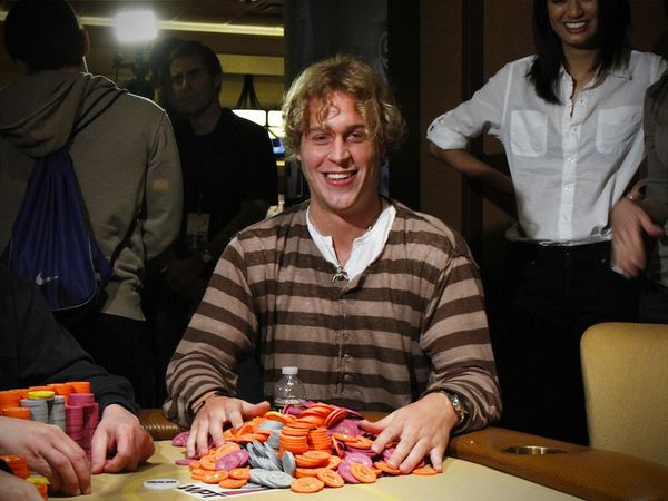 World Poker Tour - Hollywood Poker Open 2011 - Part 1