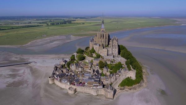 Ancient Superstructures - The Mont Saint-Michel