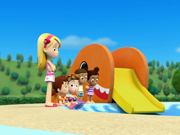 Patrulha Canina - Os filhotes salvam o dia na piscina / Filhotes de circo