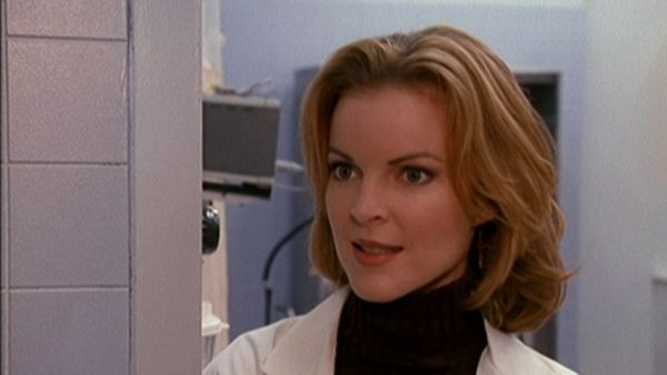 Melrose Place - Mit einem Bein im Grab