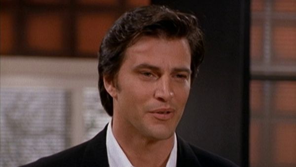 Melrose Place - Das brennende Bett