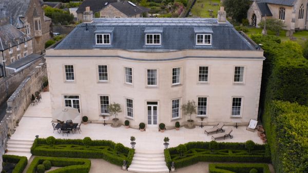 Britain's Most Expensive Houses SV - Avsnitt 201