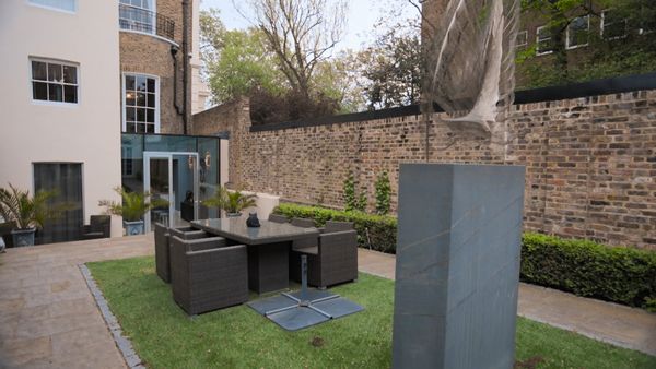 Britain's Most Expensive Houses - Episode 201