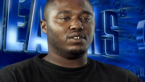 Cheaters (30') - Episode 8