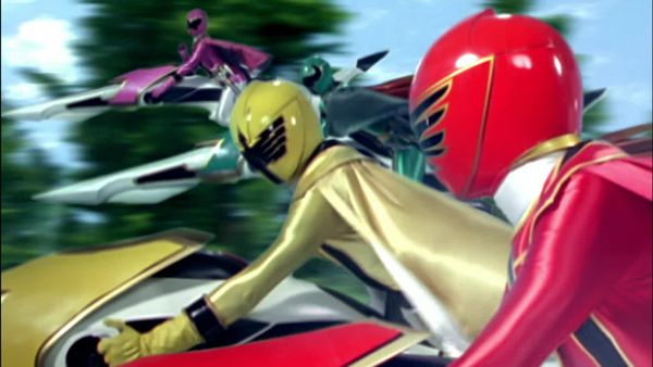 Power Rangers: Mystic Force - Rock Solid