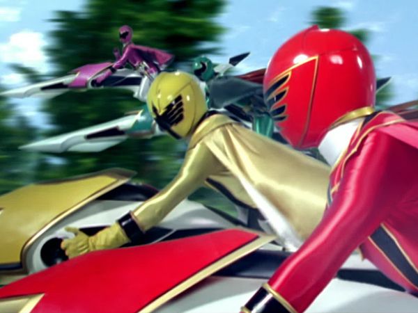 Power Rangers: Mystic Force - Rock Solid