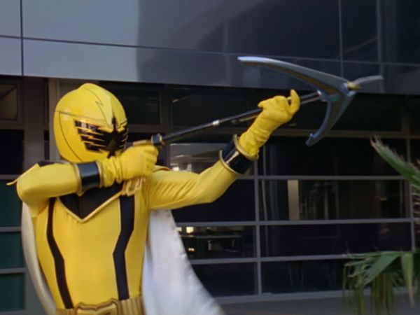 Power Rangers: Mystic Force - Ranger Down