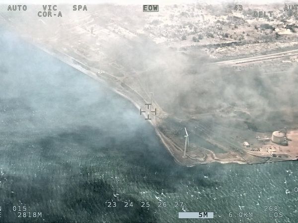 Firefighters in the Heart of Danger - Pyromaniacs