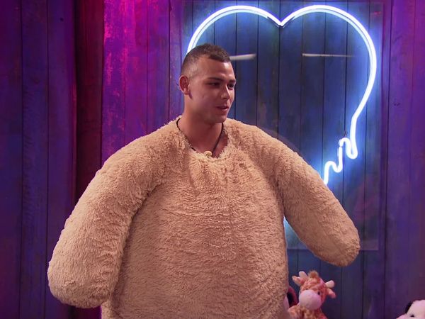 Ex on The Beach - Un-Bear-Able