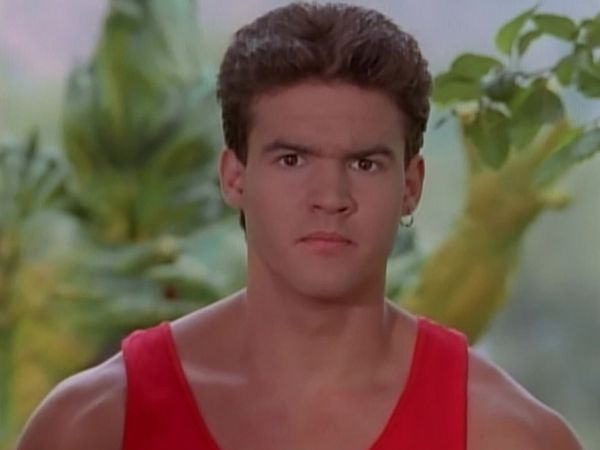 Mighty Morphin Power Rangers - Welcome to Venus Island