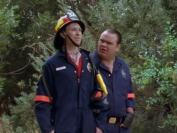 Mighty Morphin Power Rangers - Where There’s Smoke, There’s Fire