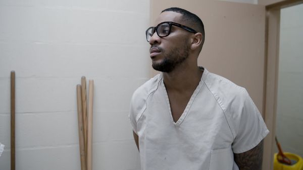 The Insider: Reggie Yates - Reggie Yates in A Texan Jail