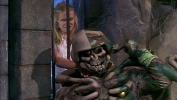 Mighty Morphin Power Rangers - A Different Shade of Pink, Part 3