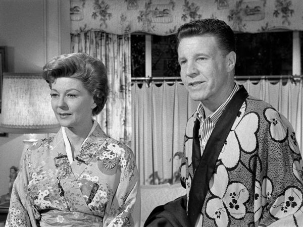 The Adventures of Ozzie and Harriet - The Lonesome Parents