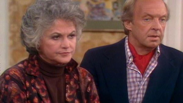 Maude - The Gay Bar