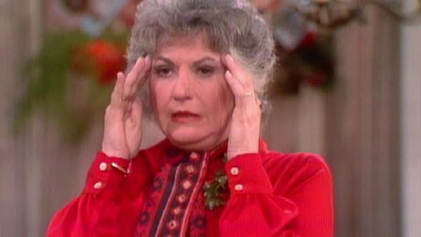 Maude - Maude's Christmas Surprise
