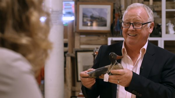 Celebrity Antiques Road Trip - Les Dennis and Nirin Ganatra