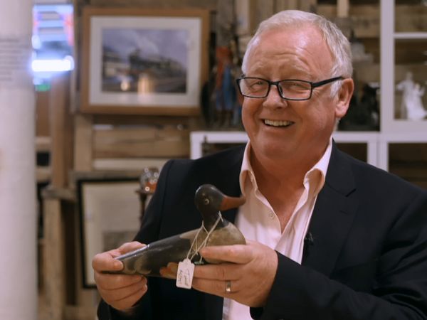 Celebrity Antiques Road Trip - Les Dennis and Nirin Ganatra