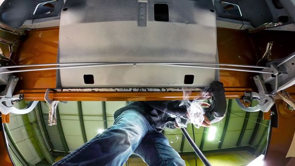 Graveyard C - 3 Amigos 2 Road Runners 1 Sunroof
