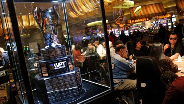 World Poker Tour - Bellagio 5 Diamond World Poker Classic 2012 - Part 1