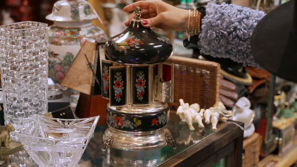 Celebrity Antiques Road Trip - Kimberley Wyatt and Ryan Thomas
